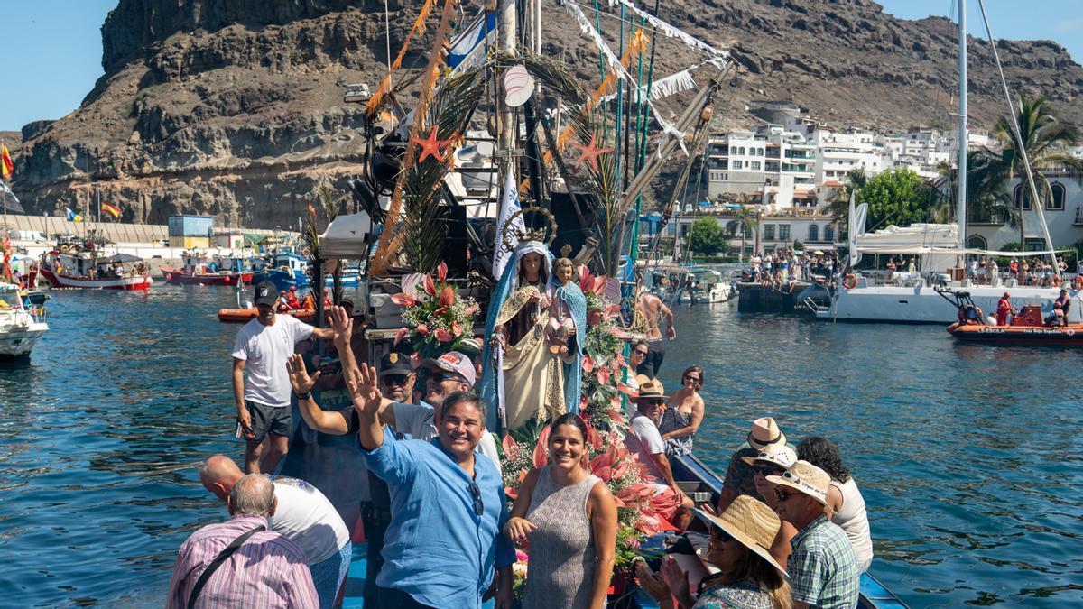 La misa previa a la salida de la Virgen del Carmen se adelanta una hora para evitar las horas de mayor intensidad solar.