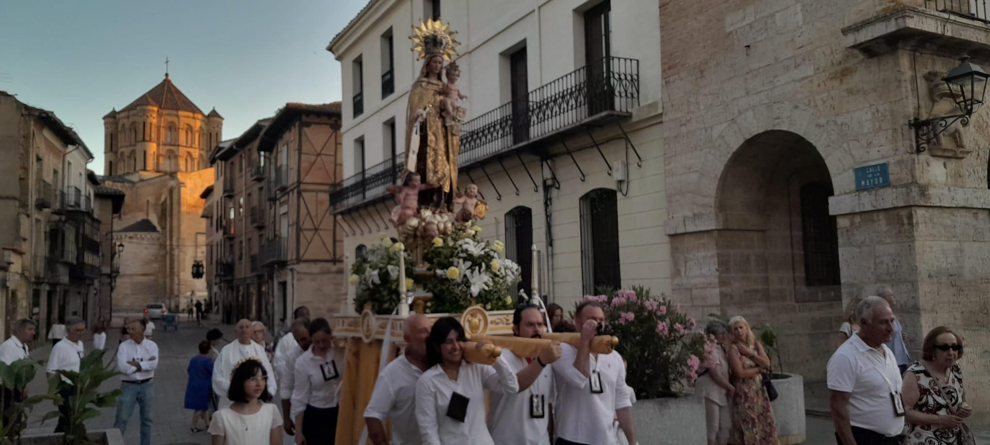 GALERÍA | Procesión de la Virgen del Carmen en Toro