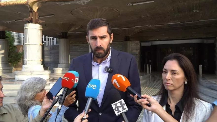 Antelo habla ante los medios sobre sus intenciones de hacer partido para las elecciones autonómicas de 2027