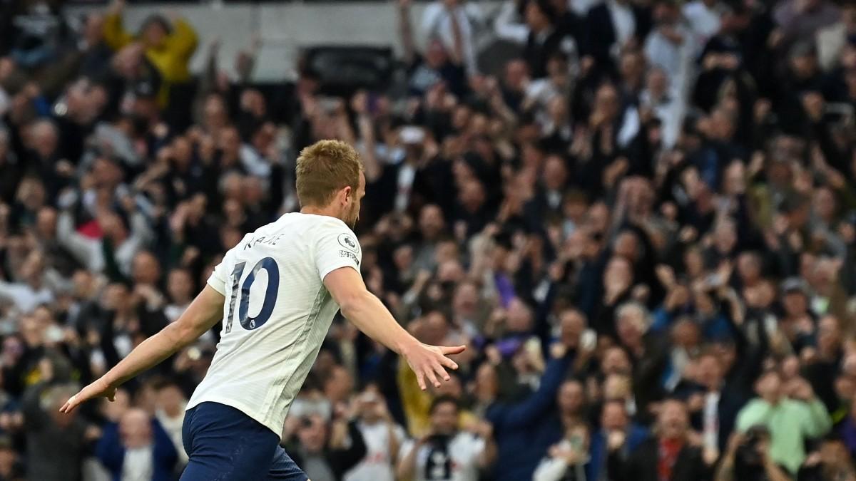 Kane celebra uno de sus goles