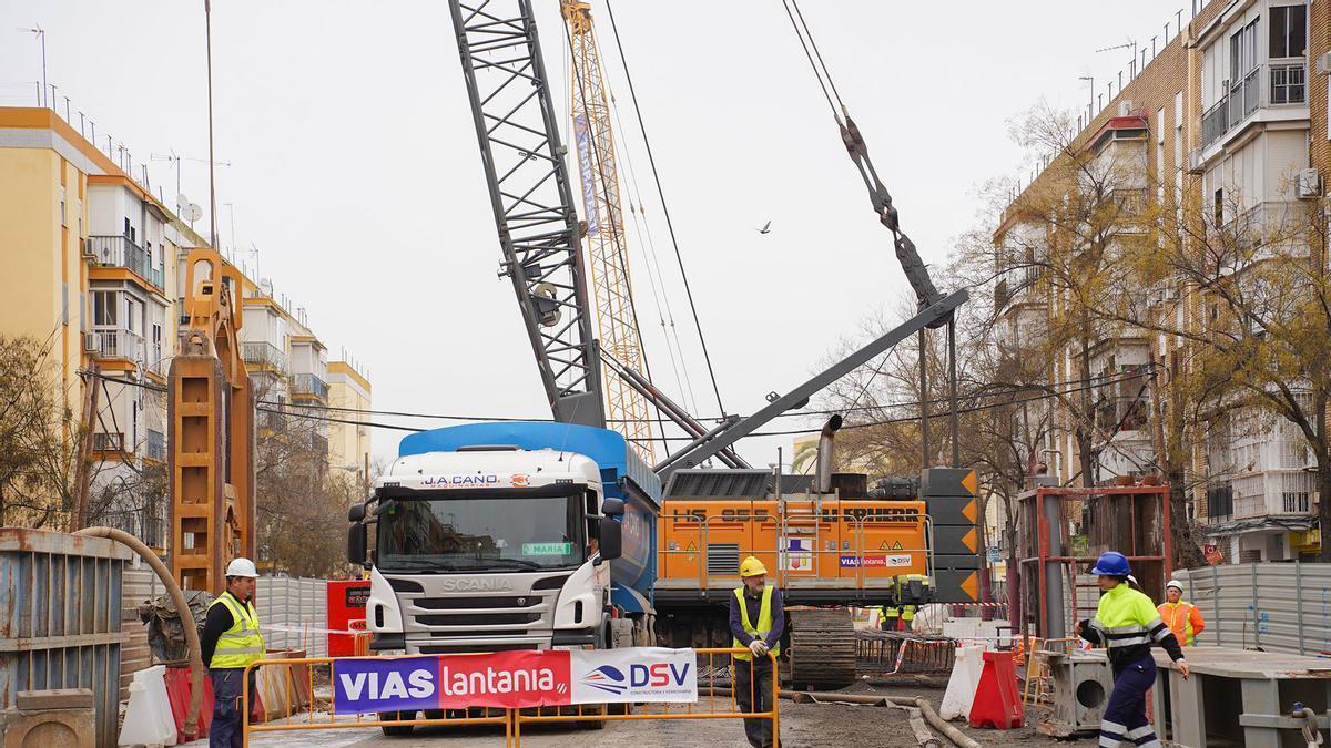 Avanzan las obras de la línea 3 del metro en la Macarena