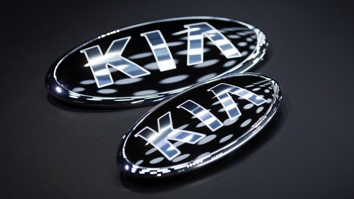 Kia finaliza 2020 como líder de ventas a particulares en España