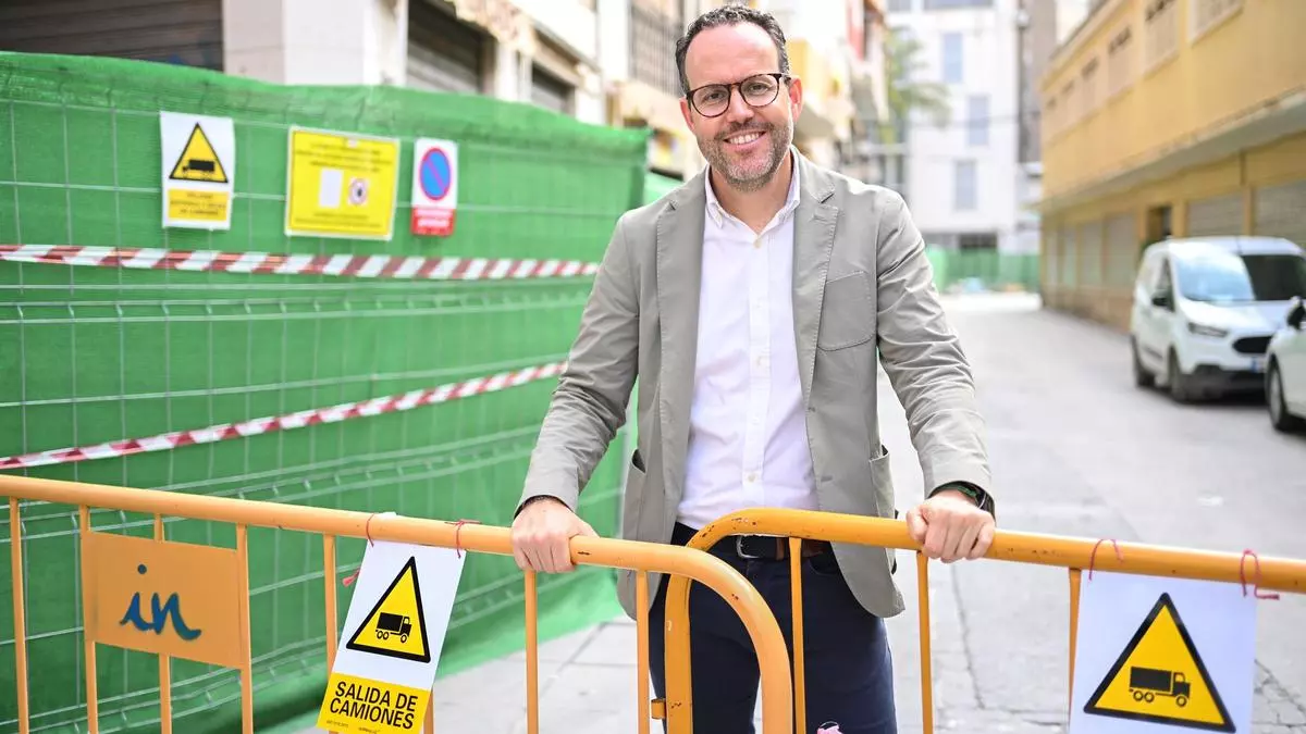 Héctor Díez (portavoz del PSOE en Elche): “Una banda de tres sinvergüenzas está haciendo un daño inmenso al 100% del partido”