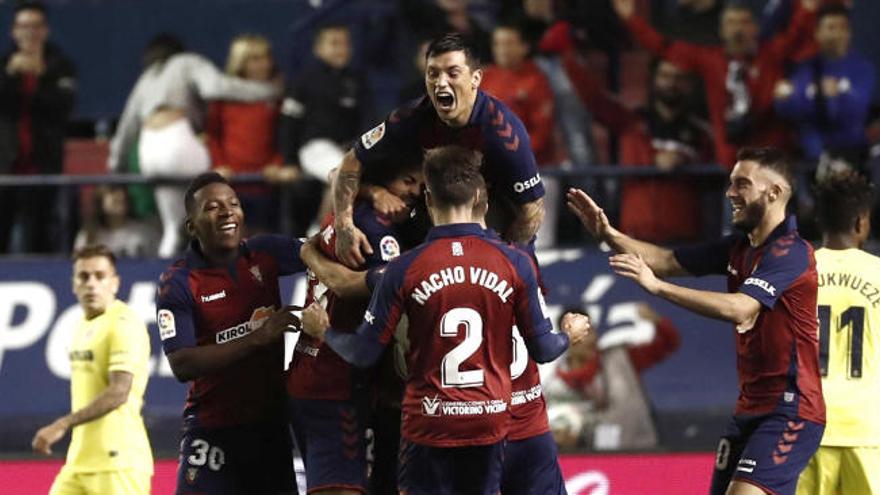 Osasuna remonta y domina al Villarreal en El Sadar