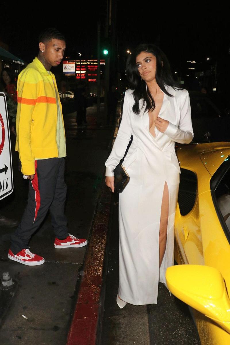 Kylie Jenner y Tyga de camino a un sarao