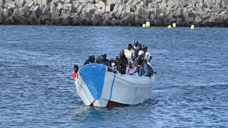 Un menor migrante denuncia malos tratos en dos centros de acogida de Gran Canaria