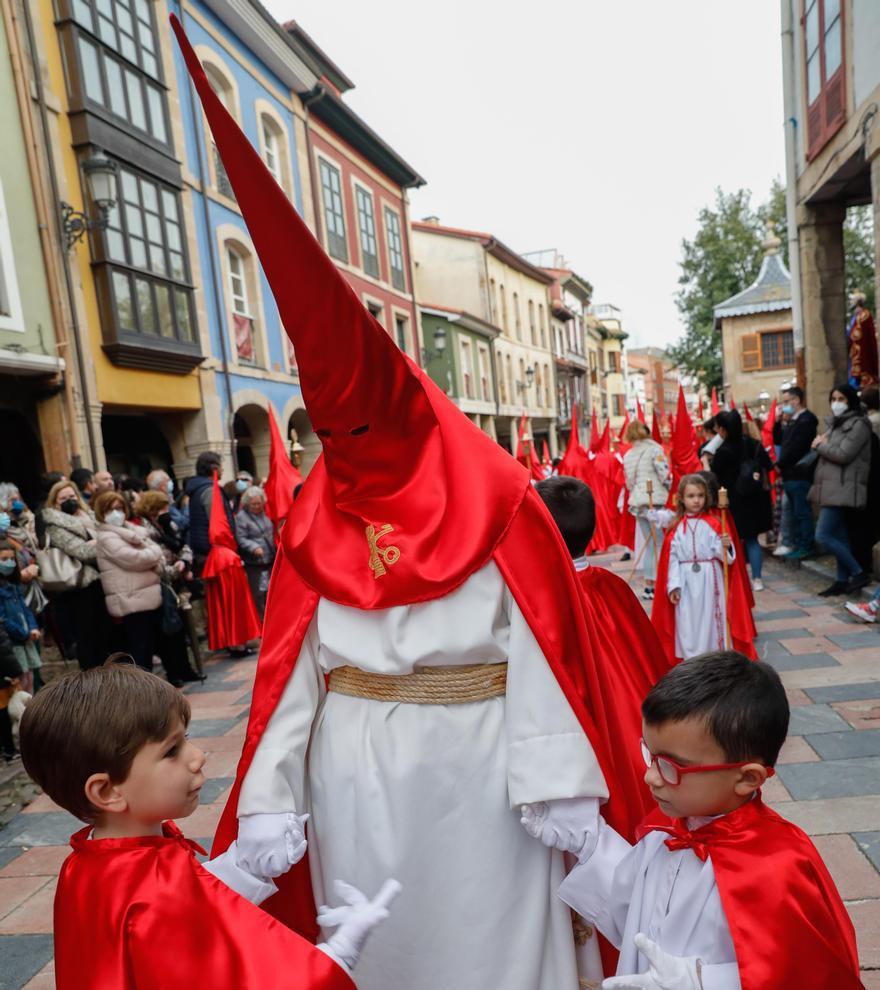 Jubiloso reencuentro con San Pedro en Avilés