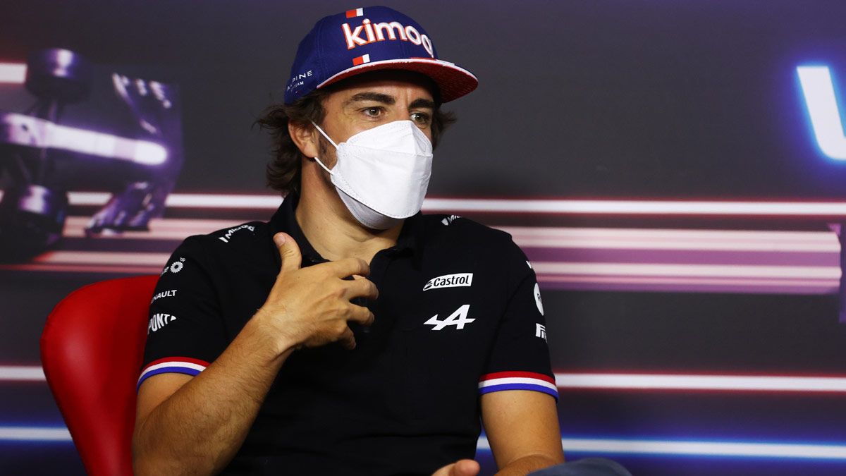 Alonso, durante una rueda de prensa