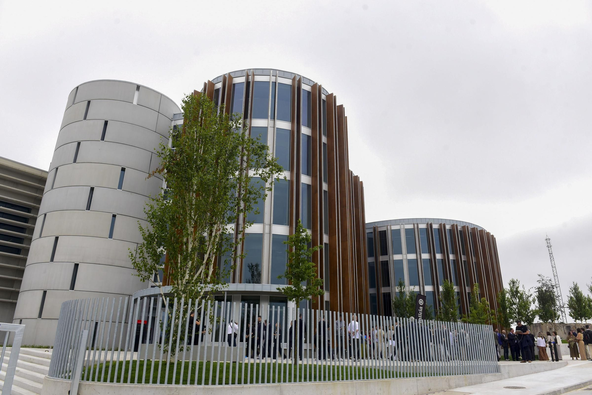 Estrella Galicia inaugura su nueva planta de producción en el polígono de Morás