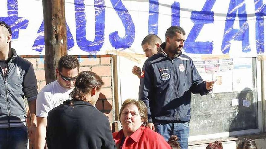 La madre de Jimmy, ante los juzgados de A Coruña.