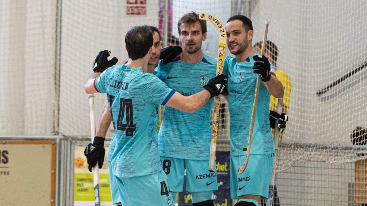 Los jugadores del Barça celebran un gol