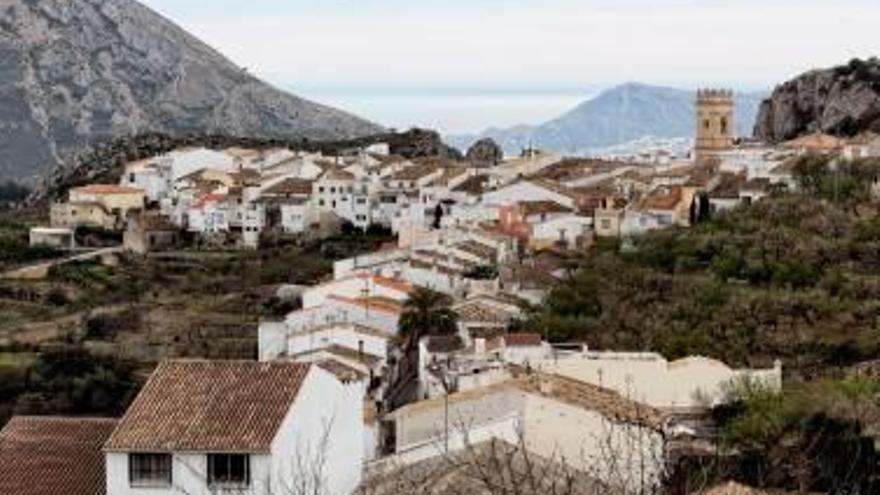 El municipio de Tàrbena, donde existen problemas de abastecimiento de agua en verano.