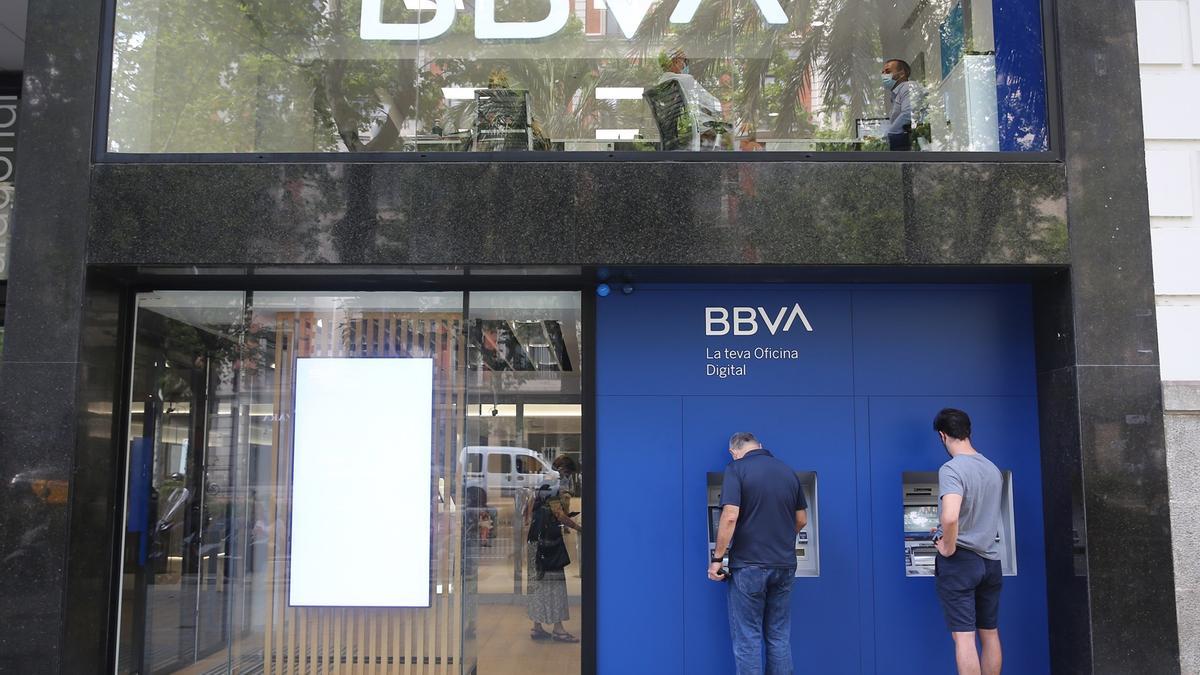 Imagen de una oficina del BBVA.