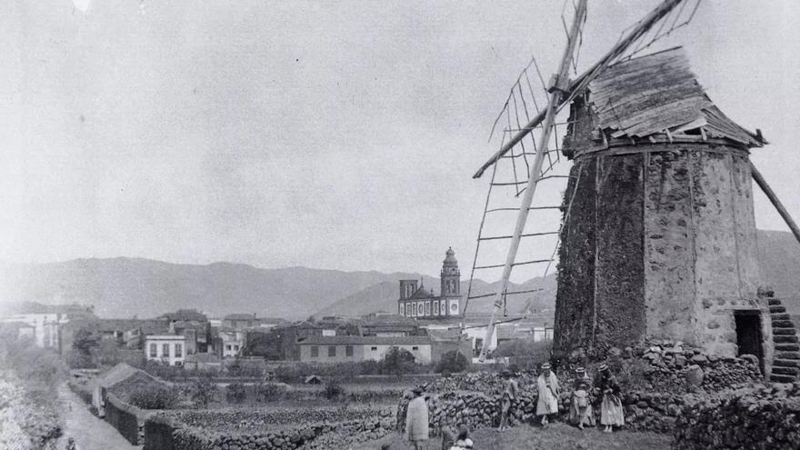 La Laguna saca del olvido a sus antiguos molinos