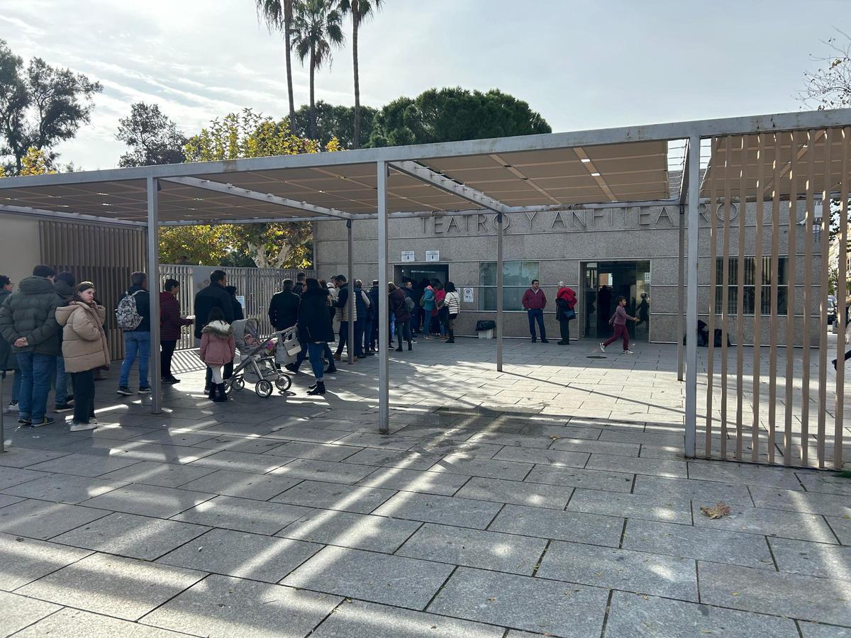 Taquillas del Consorcio de la Ciudad Monumental en el recinto del Teatro Romano de Mérida.
