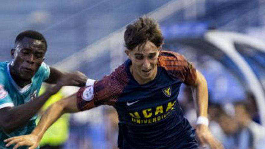 Íker Abellán deja el UCAM Murcia y ficha por el Cartagena B