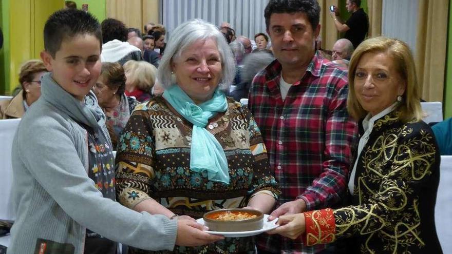 Yago Carreño, Genoveva Tascón, Samu Fuentes y Amparo Antuña.