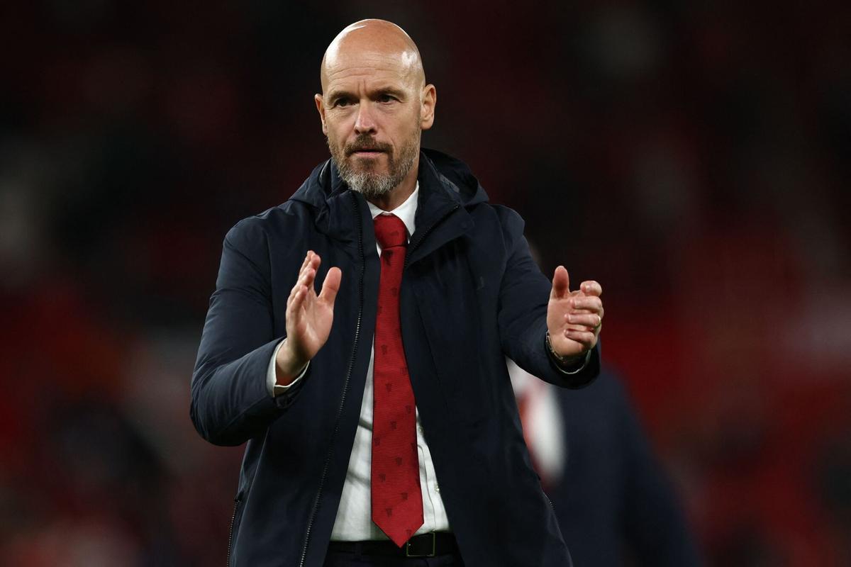 (FILES) Manchester United's Dutch manager Erik ten Hag applauds fans on the pitch after the English Premier League football match between Manchester United and Fulham at Old Trafford in Manchester, north west England, on August 16, 2024. Manchester United's ex-manager Erik ten Hag will take over as head coach of German Bundesliga team Bayer Leverkusen, with a contract running until June 30, 2027, the club announced on May 26, 2025. (Photo by Darren Staples / AFP) / RESTRICTED TO EDITORIAL USE. No use with unauthorized audio, video, data, fixture lists, club/league logos or 'live' services. Online in-match use limited to 120 images. An additional 40 images may be used in extra time. No video emulation. Social media in-match use limited to 120 images. An additional 40 images may be used in extra time. No use in betting publications, games or single club/league/player publications. /. SEE CAPTION FOR MORE INFORMATION / RESTRICTED TO EDITORIAL USE. No use with unauthorized audio, video, data, fixture lists, club/league logos or 'live' services. Online in-match use limited to 120 images. An additional 40 images may be used in extra time
