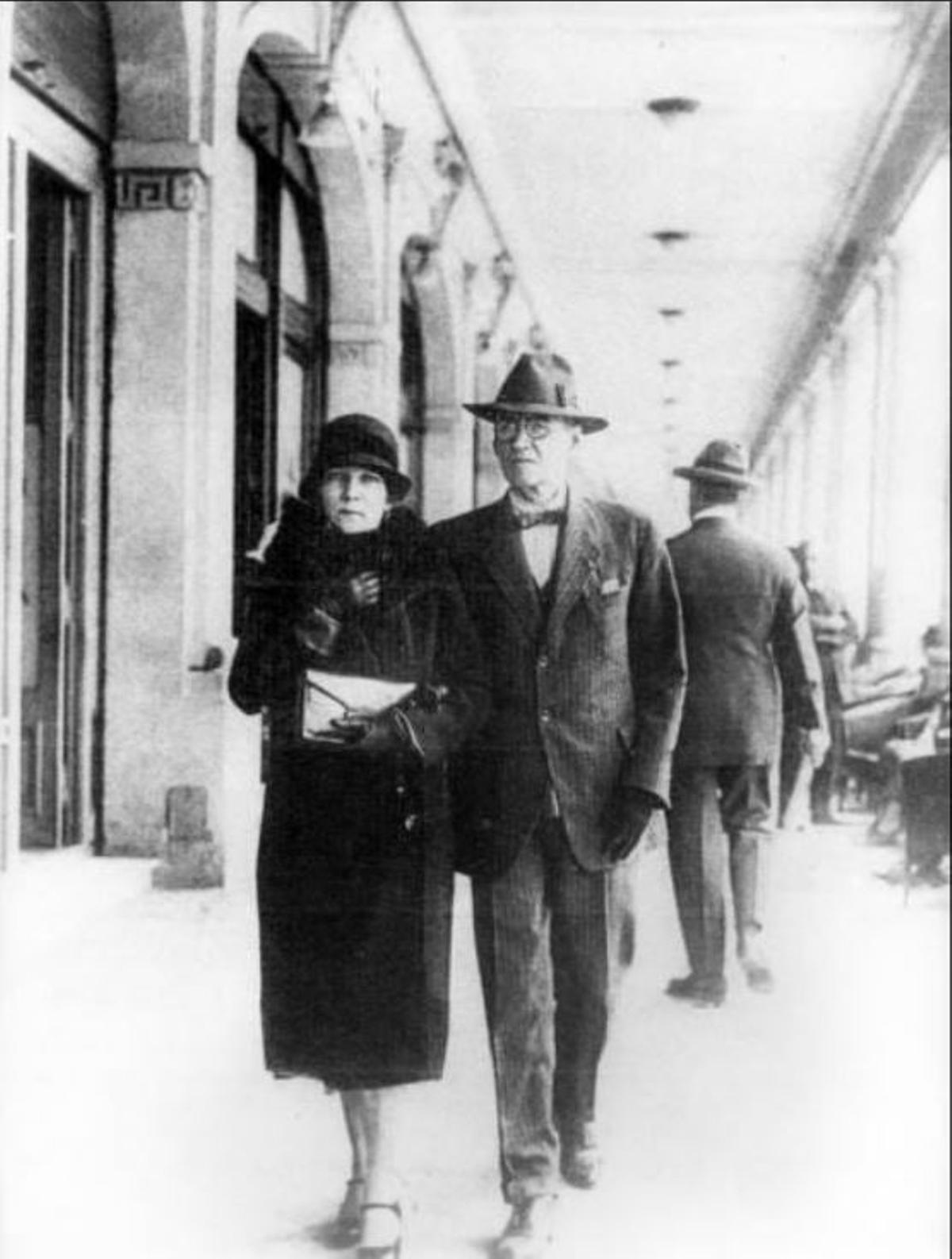 Los padres de Borges, Leonor y Jorge Guillermo, en 1938.