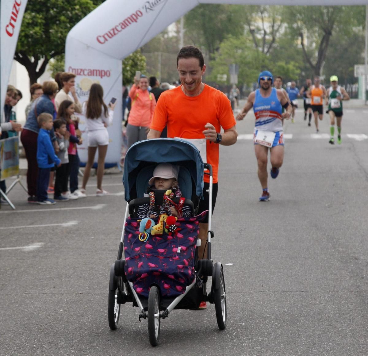 La carrera popular Santuario homenajea a Manuel Sánchez