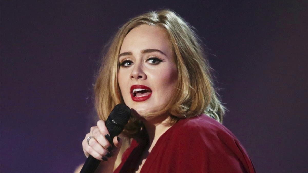 lmmarco36113749 file   this feb  24  2016 file photo shows adele onstage at 170907162138