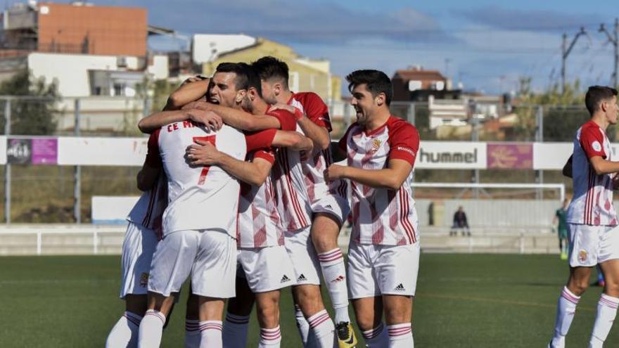 Celebració d&#039;un dels gols del Manresa a Terrassa