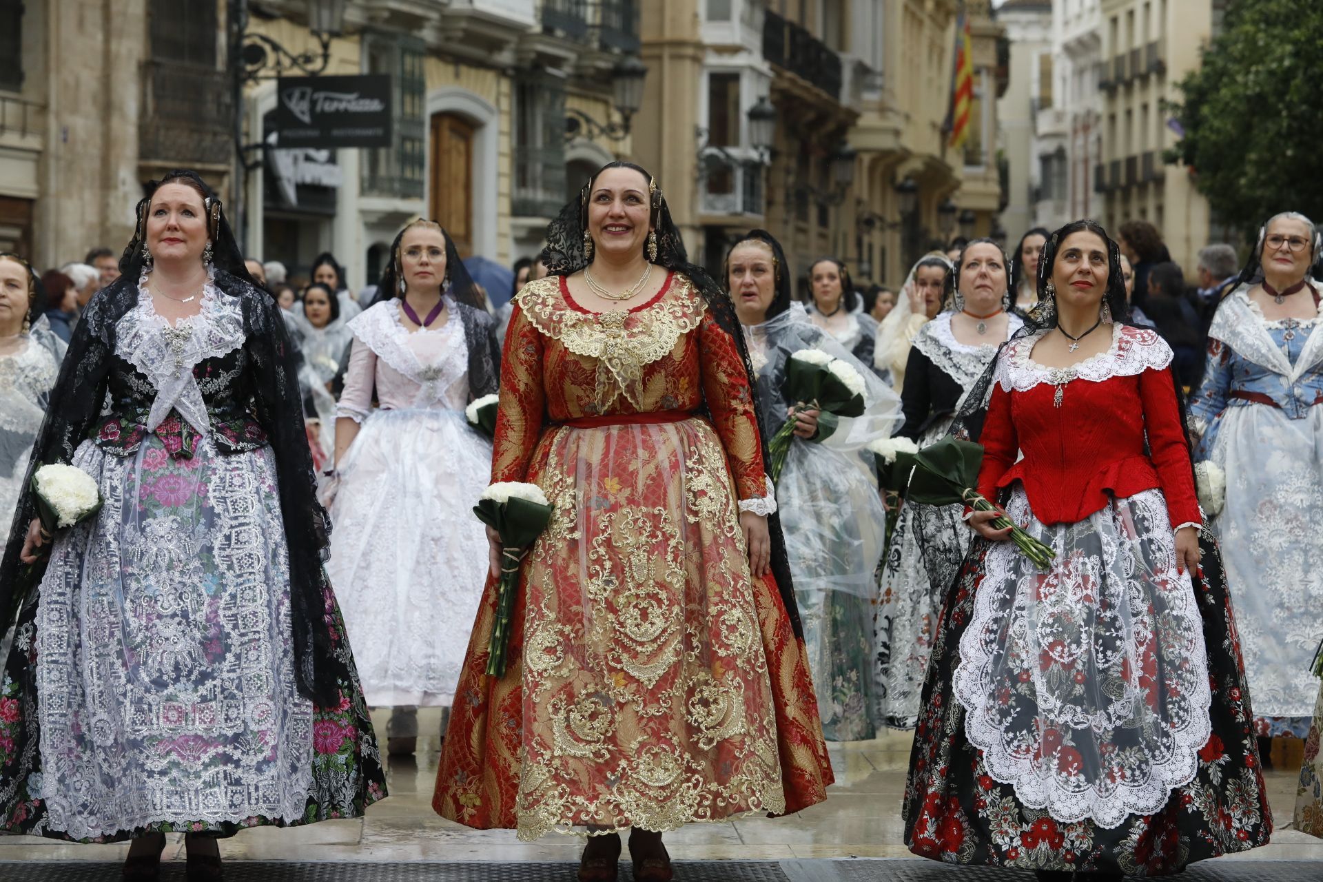 Fotos emotivas ofrenda Fallas