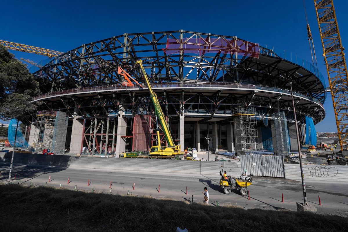 "El precio de las obras del Camp Nou lo estamos pagando los vecinos"