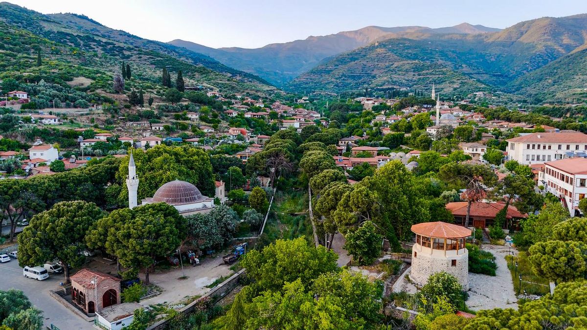 Fluye como la seda en Birgi, el pintoresco pueblo egeo de Turquía