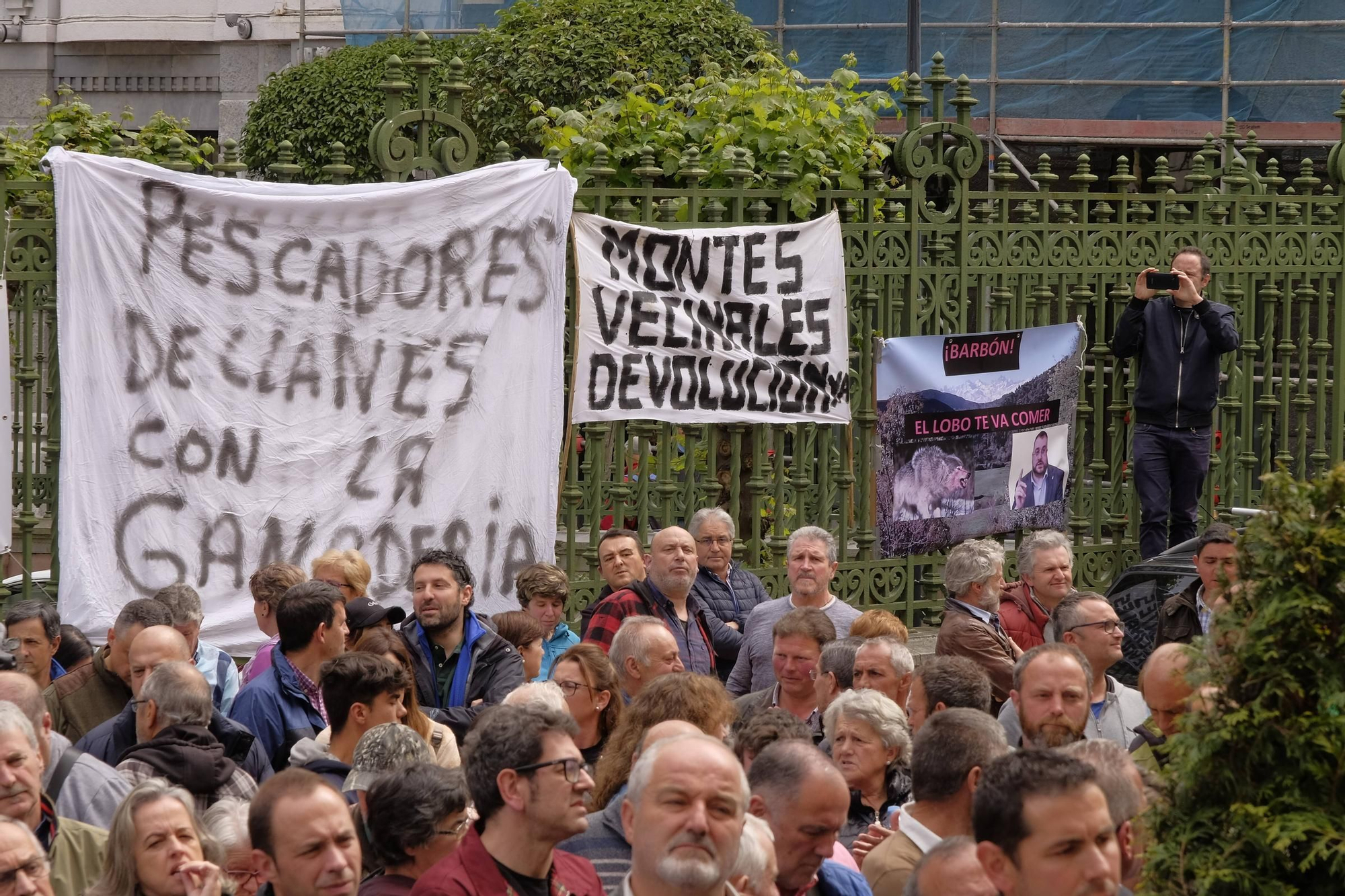 En imágenes: Así fue la manifestación del campo asturiano en Oviedo