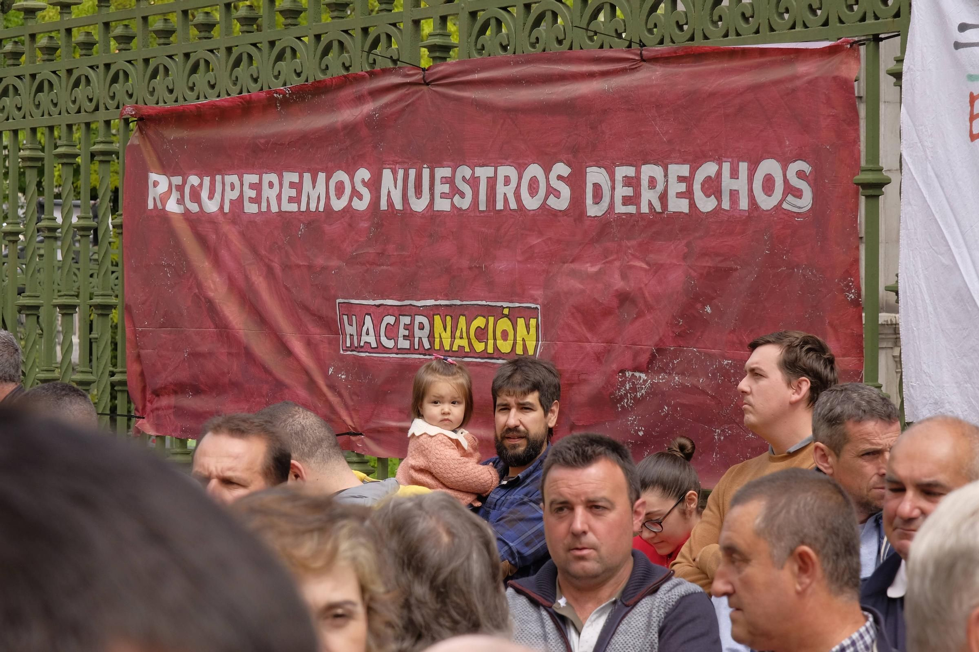 En imágenes: Así fue la manifestación del campo asturiano en Oviedo