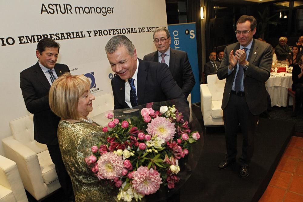 Personalidades en los premios Astur Manager