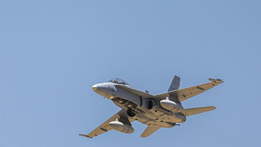 Dos avions de combat espanyols abaten un dron no autoritzat a l'espai aeri de Romania, a prop d'Ucraïna