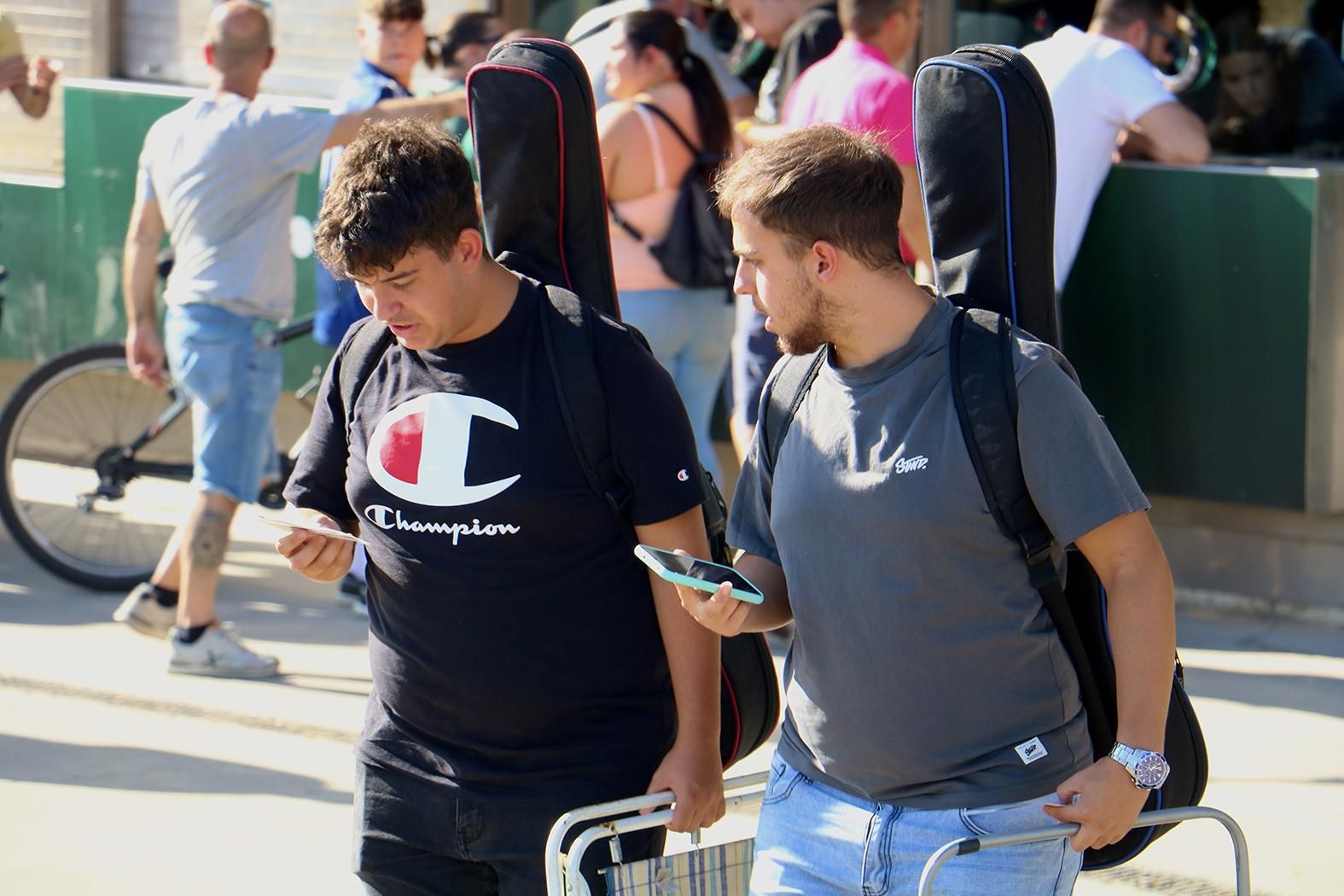 El inicio de la venta libre para el Córdoba CF-Real Betis en imágenes