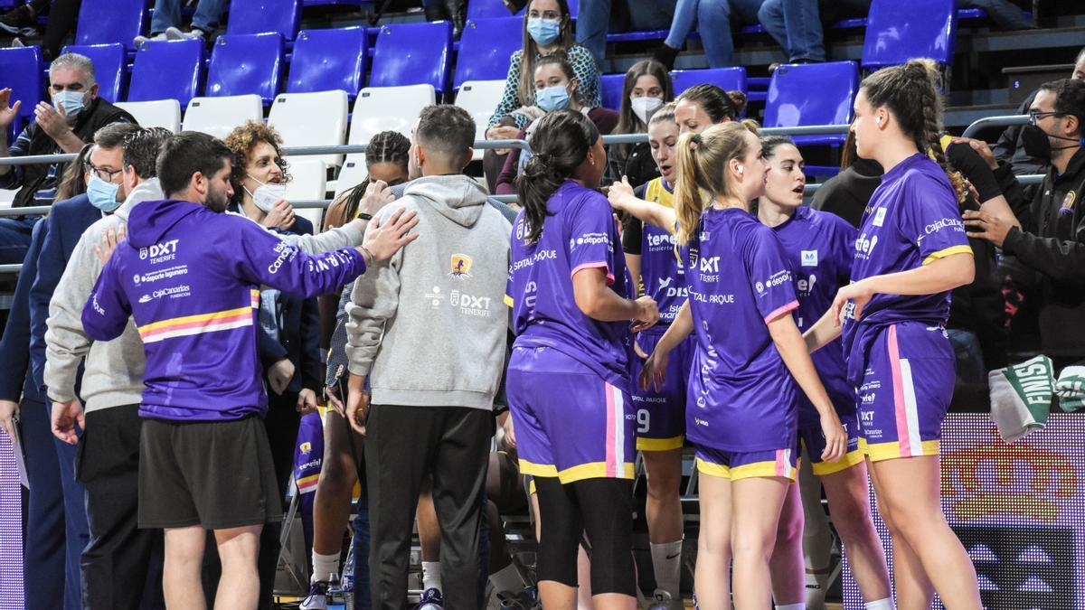 Jugadoras del Clarinos Tenerife en un encuentro