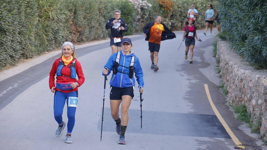 Juanmi Conesa y Esther Sánchez ganan el Cross Trail El Portús