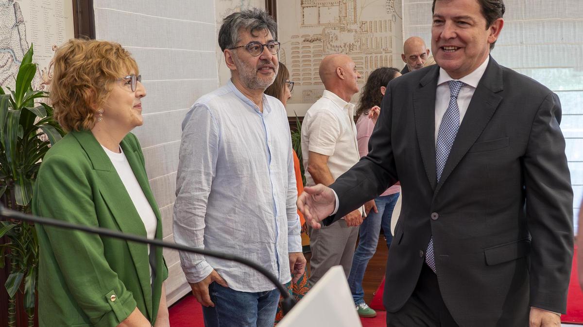 El presidente de la Junta recibe a la nueva secretaria general de CCOO de Castilla y León