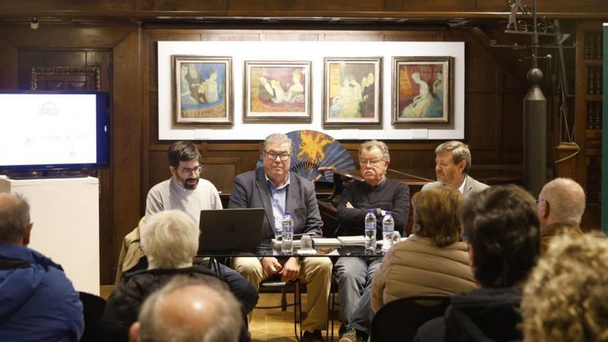 José Arias presenta "Saber de setas" | MARCOS LEÓN