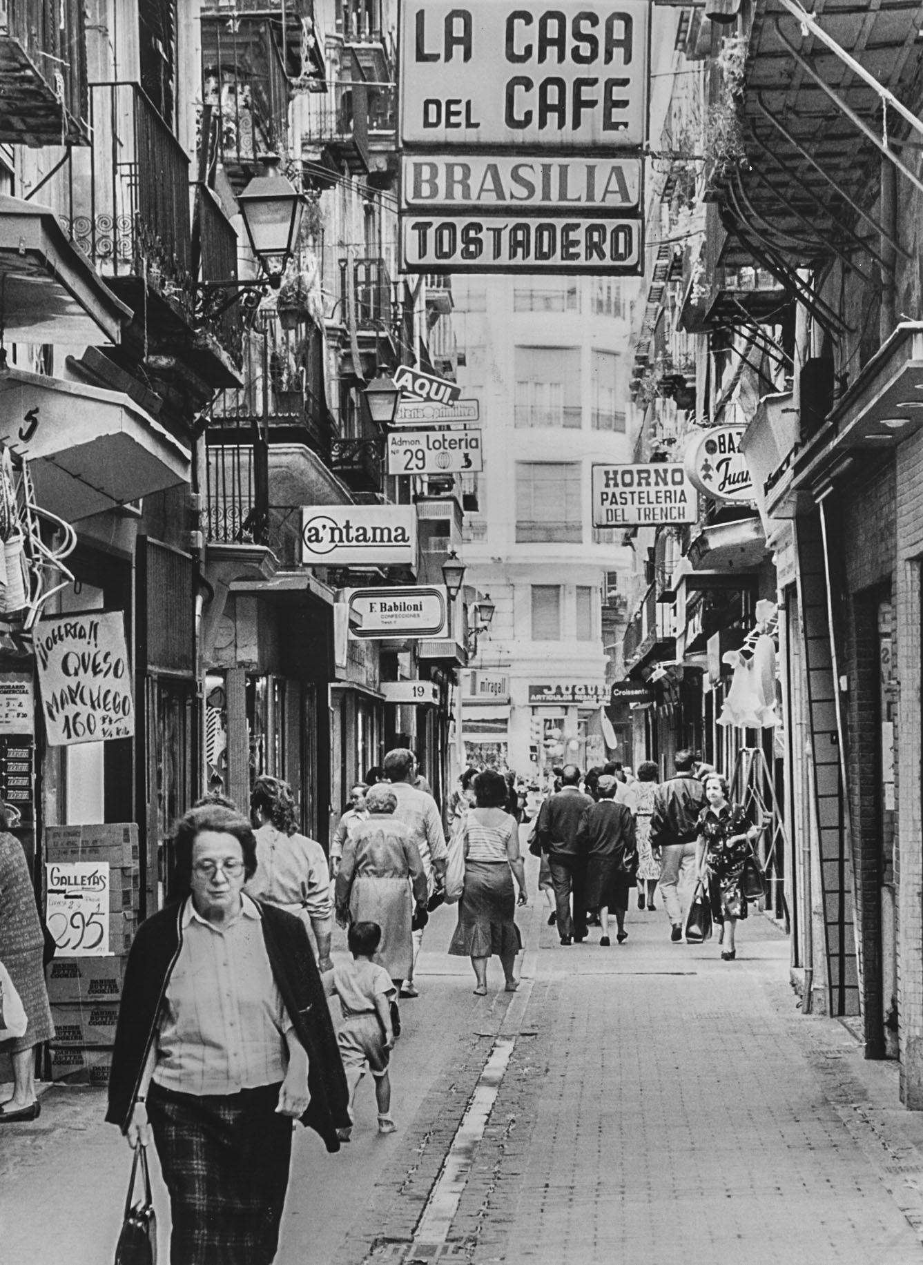 Fotos de la València desaparecida: El Carmen de los 80