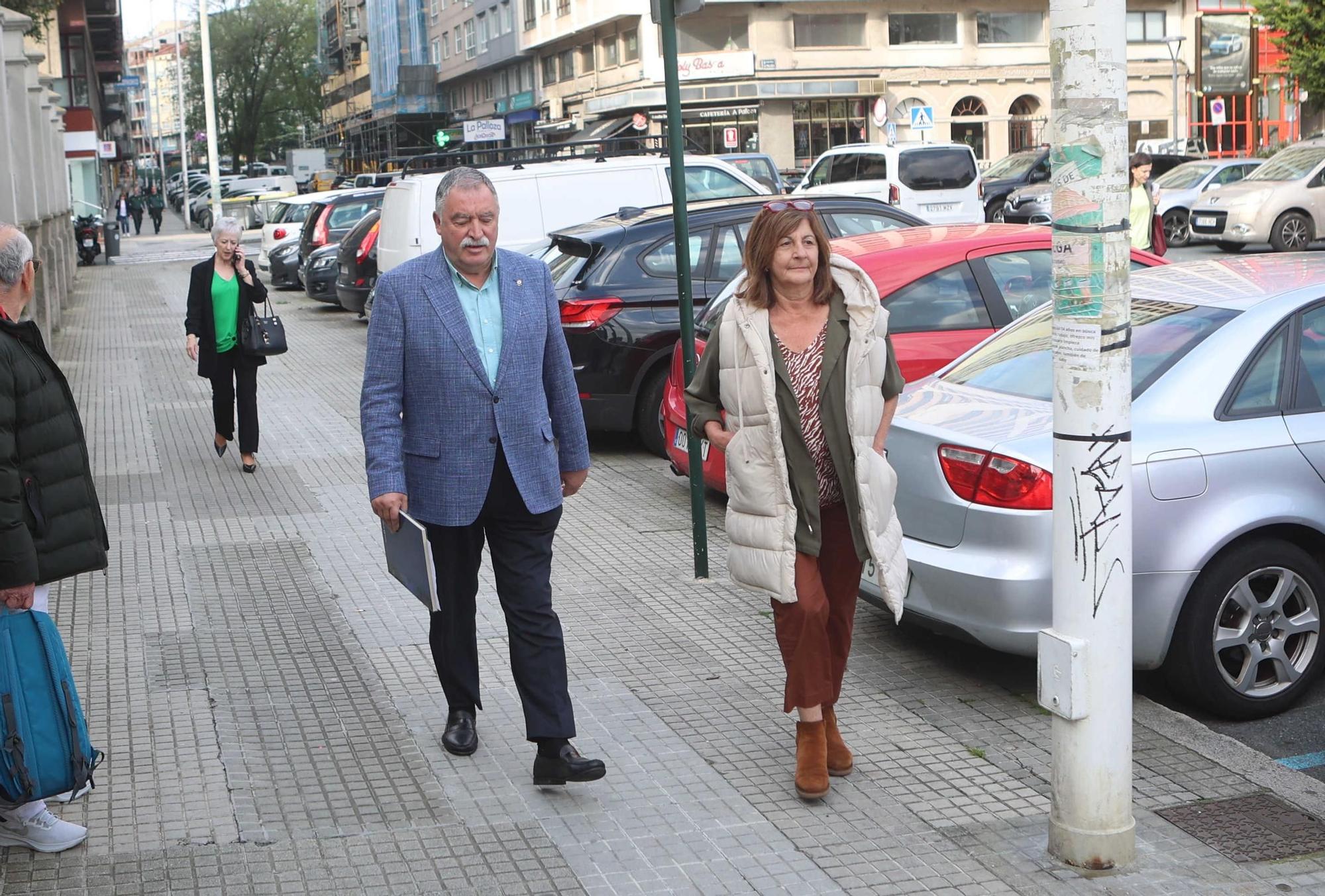 Arranca el juicio contra el alcalde de Oleiros por el derribo de Casa Carnicero