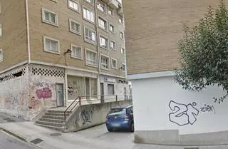 Cambre abre la puerta a convertir en viviendas los bajos de A Barcala