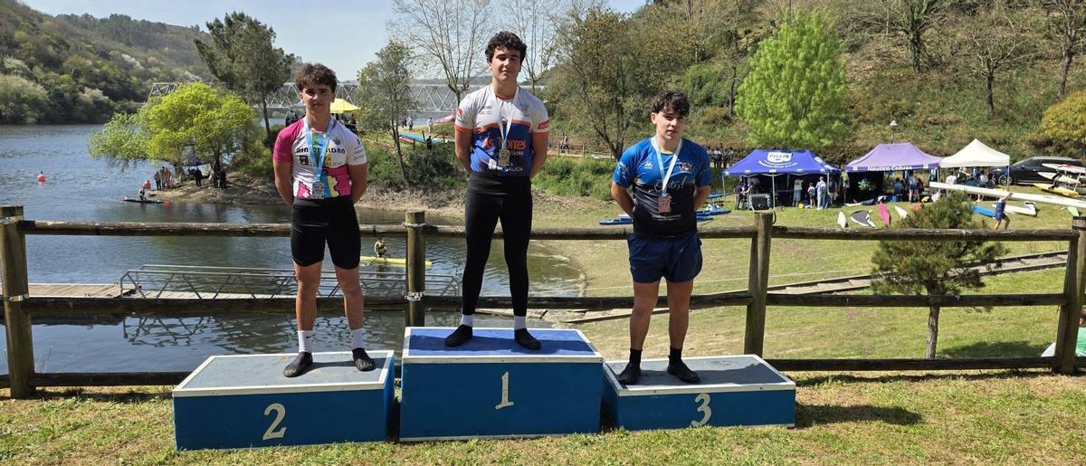 Pablo Castiñeiras logró el oro en el C-1 cadete B.