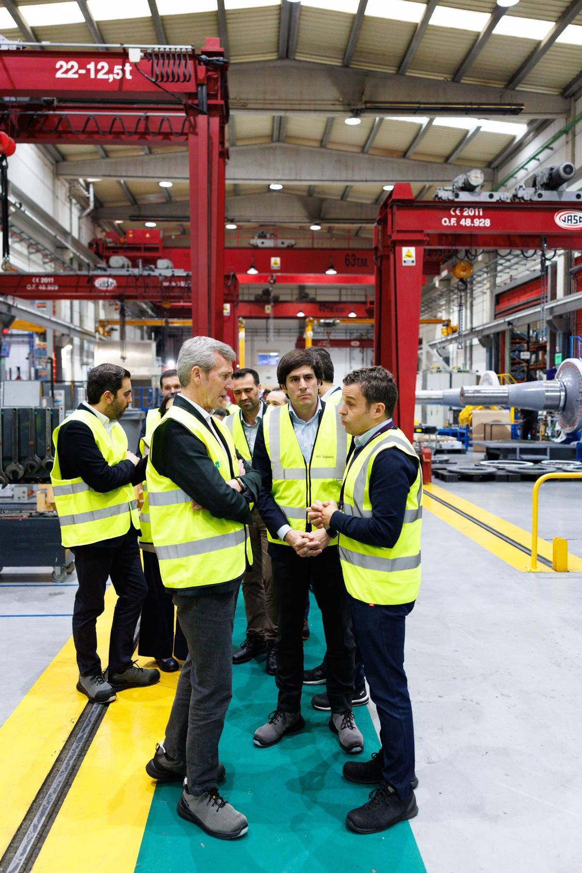 Rueda defiende el impulso a la energía eólica desde la planta de Siemens Gamesa en Sigüeiro Rueda defiende el impulso a la energía eólica desde la planta de Siemens Gamesa en Sigüeiro