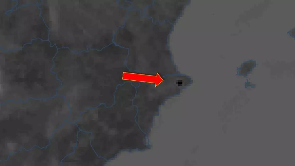 Imagen del satélite Meteosat en el que se aprecia el incendio de Tàrbena.