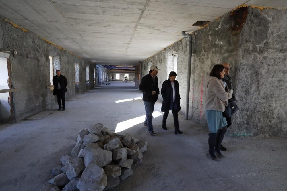 Visita al edificio de Tabacalera