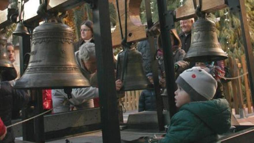 El campanario móvil que tocó las campanadas del Cap d&#039;Any Infantil.