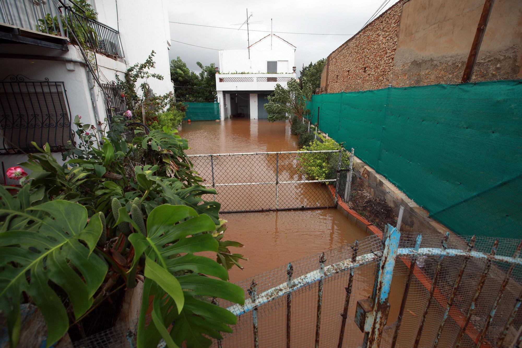 Tormentas en Valencia | Las lluvias torrenciales descargan con fuerza en la Comunitat Valenciana