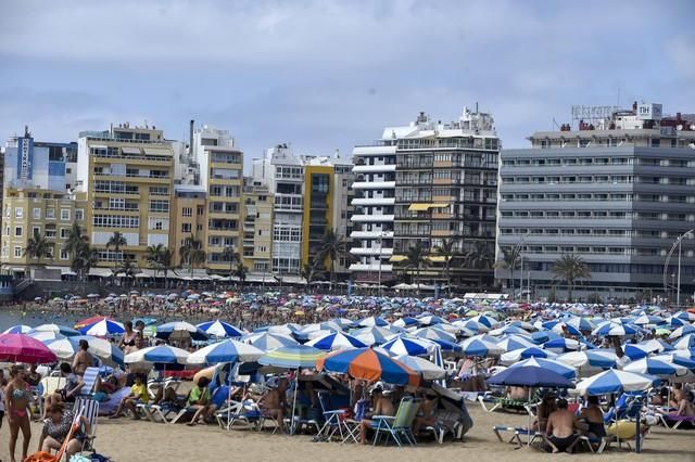 Día de playa en Las Canteras, agosto 2017