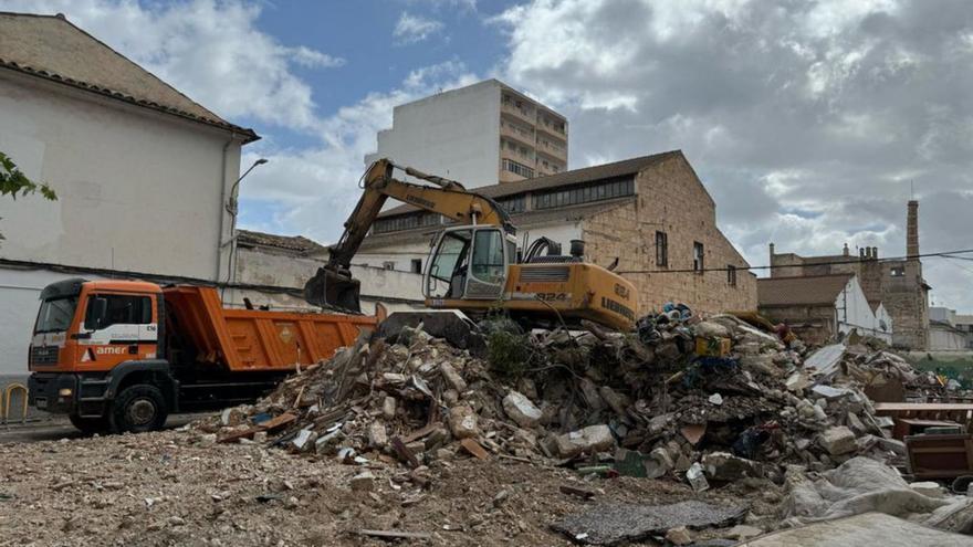 Las obras para abrir el nuevo vial ya han empezado.