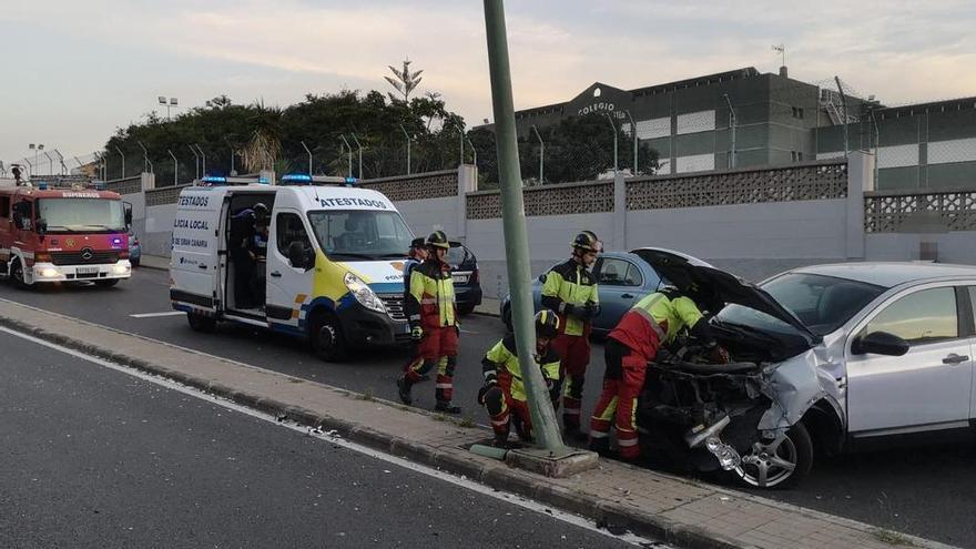 Choca contra una farola en Casablanca III al conducir borracho